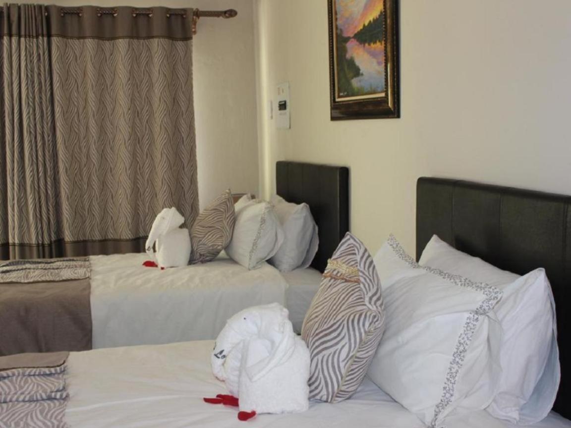 Juda Haus Lodge Katima Mulilo Exterior photo